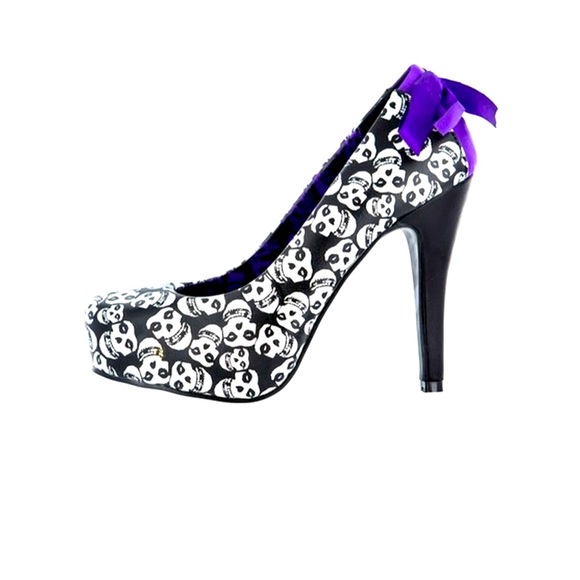NWOT IRON FIST MISFITS HEELS (fits like a size 10) - Picture 1 of 8